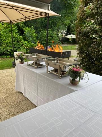 Logis Hotel & Restaurant - Le Manoir De Gavrelle Exterior foto